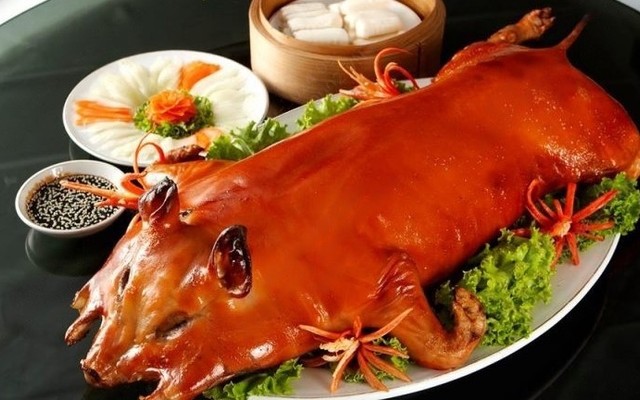 Lò Heo Quay Song Ký