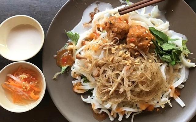 Bánh Tầm Mặn Miền Tây