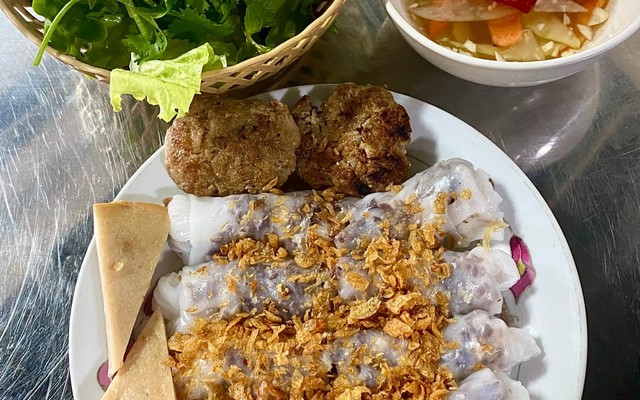 Bánh Cuốn Nóng - 24 Lê Độ