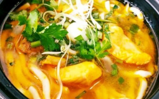 Bánh Canh Cá Lóc Cô Ba - Văn Hương