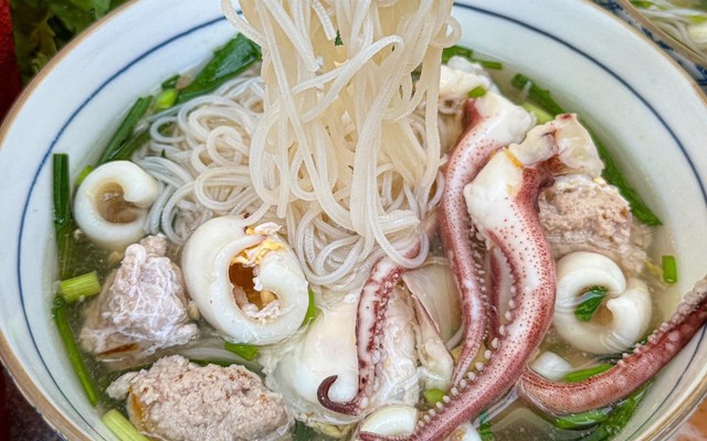 Hủ Tíu Mực 6 Quyết - Chi Nhánh Biên Hoà