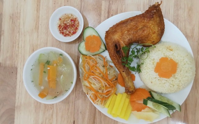 Thành - Phở & Cơm Gà