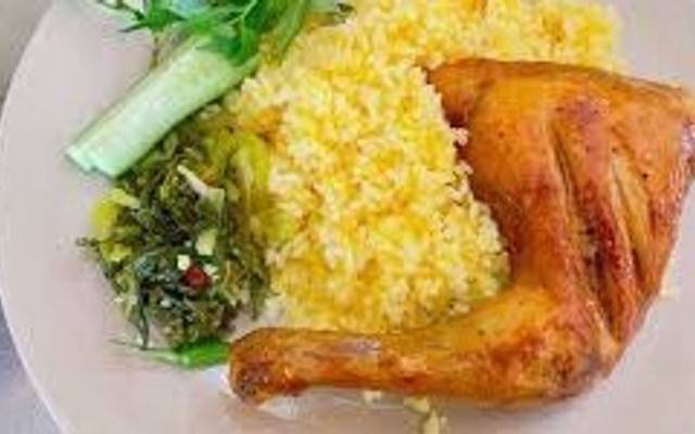 Quán Hường - Cơm Chiên & Cơm Gà Xối Mỡ