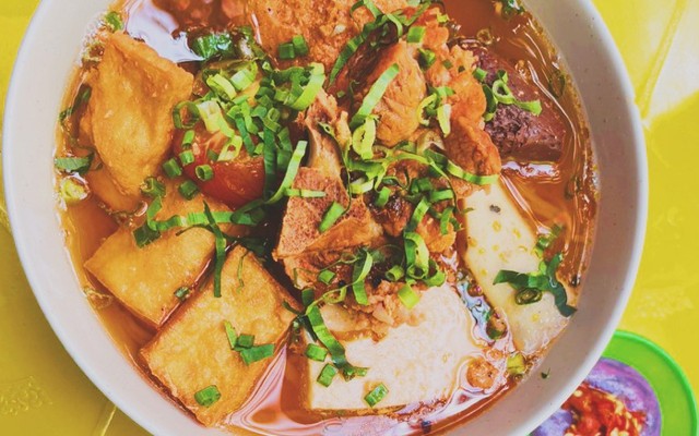 Bún Riêu Cô Loan - Linh Đông