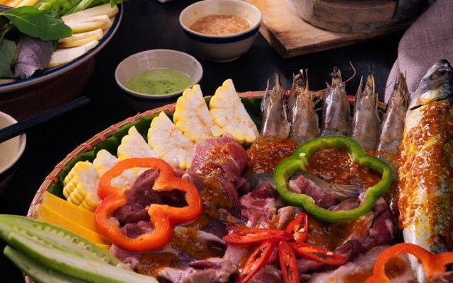 Ẩm Thực Chay An Nhiên's House - Nguyễn Văn Cừ Nối Dài
