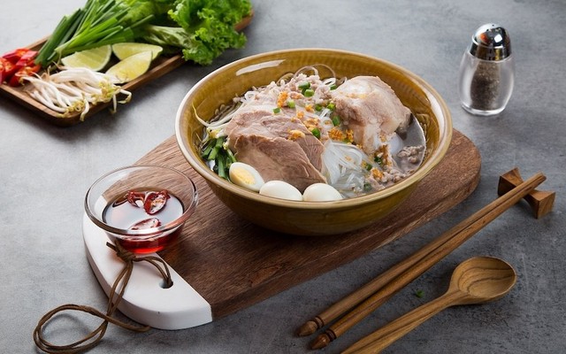 Mì Gõ Sài Gòn - Chị Mai