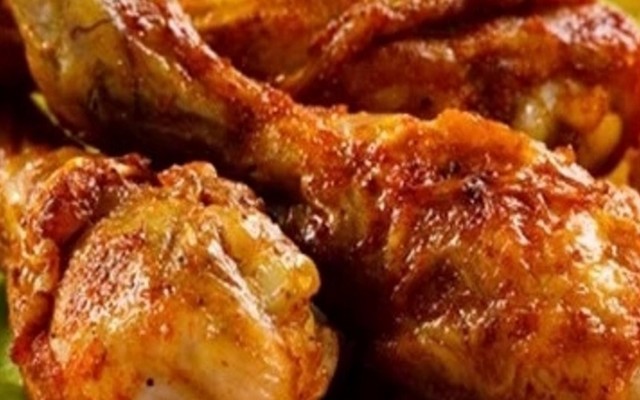 Cơm Rang Đùi Gà Sốt và Bún Bò Huế - Quán Anh Béo