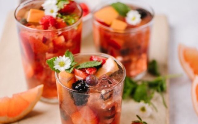 Tiệm Trà Cà Phơ - Trà Trái Cây Tươi - Nguyễn Văn Nguyễn