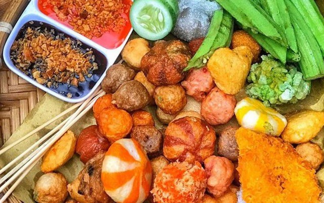 Ăn Vặt Mimi - Cá Viên Chiên, Mì Trộn & Gân Bò Xào Sa Tế - Nguyễn Phúc Chu