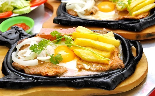 Bò Né 3 Nhất - Cơm Tấm Sài Gòn & Bánh Mỳ Chảo - Dương Khuê