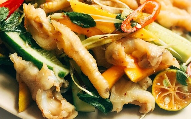 Chân Gà Rút Xương Đặc Biệt Hải Phong - Hoàng Ngân