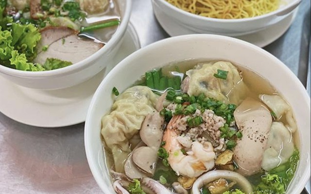 Chú Tài - Mì Hoành Thánh Sủi Cảo - Đường Số 6