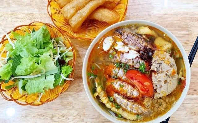 Bún Riêu Bề Bề - 5 Hai Bà Trưng