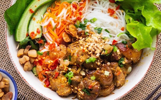 Bún Thịt Nướng Tâm - Nguyễn Thiện Thuật