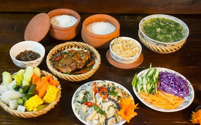 Cơm Niêu 529 - Trần Hưng Đạo