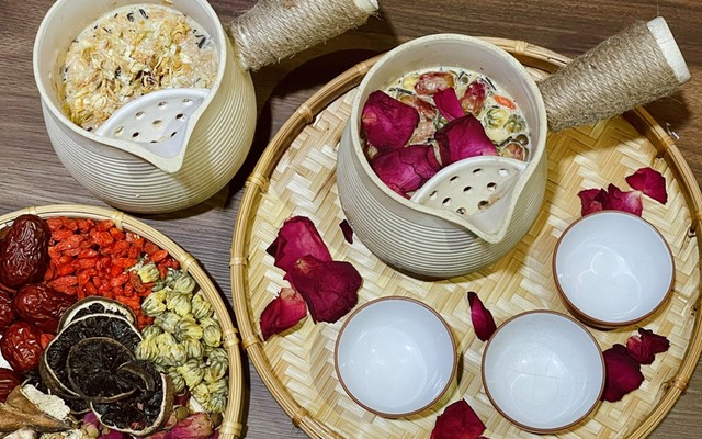 YuMing Ji Công Phu Trà - Lưu Văn Viết