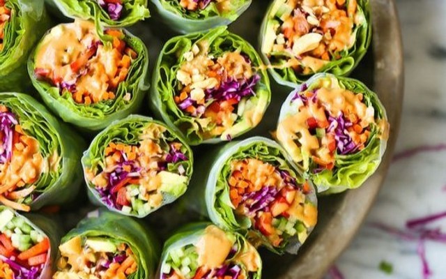 Lapis Yoga, Food and Drinks - Hoàng Hoa Thám