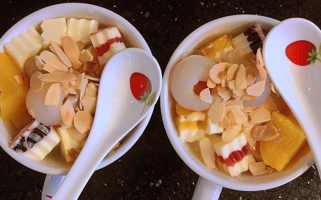 Chè Khúc Bạch Nhà Bí - Đường 51, An Phú