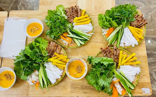 Nem Nướng Nha Trang Và Đồ Ăn Vặt - Tiệm Tít Mít - Yên Nghĩa