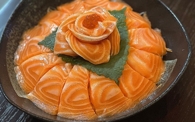 Ghiền Sashimi - Sashimi & Cơm Trộn - Trần Văn Ơn