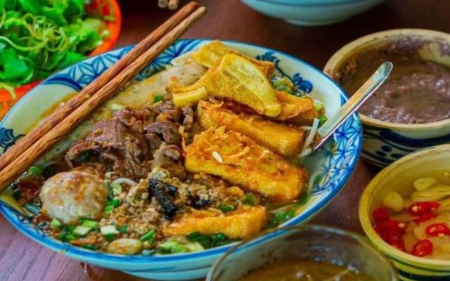 Bún Riêu Phố Cổ - Bún Riêu Tóp Mỡ & Bún Ốc