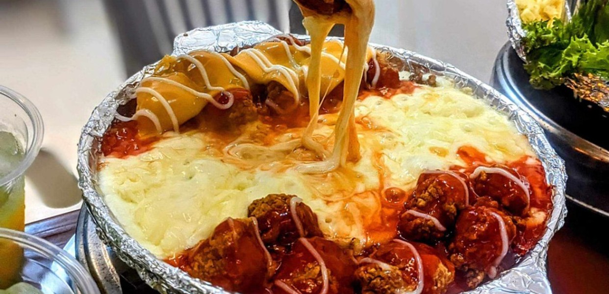 Tiệm Ăn Vặt Tulip - Gà & Tokbokki | ShopeeFood - Food Delivery | Order &  get it delivered | ShopeeFood.vn