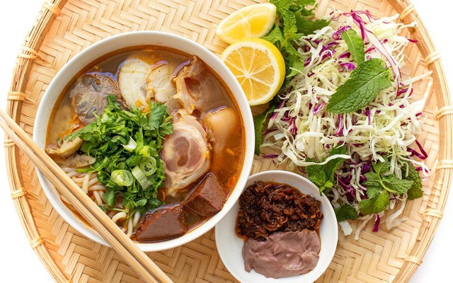 Quán Hải Vân - Bún Bò Huế, Bún Gà & Bánh Bột Lọc