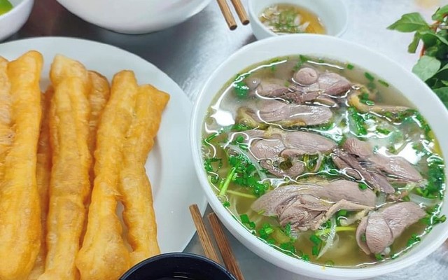 Phở Hưng - Phở Gà & Phở Bò Sốt Vang