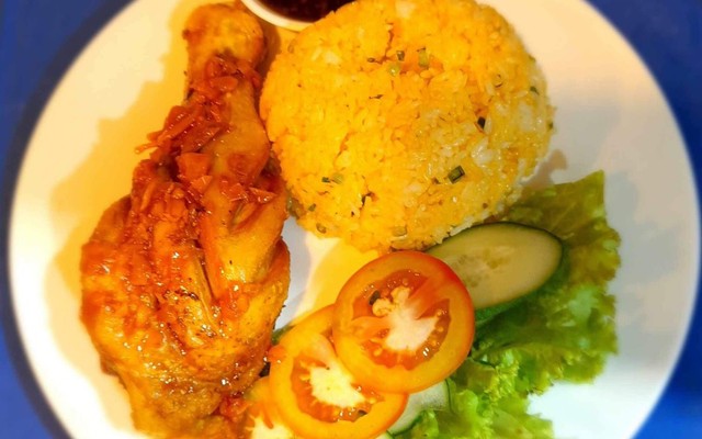 Cơm Gà Xối Mỡ YUSHIN - 758/32 XVNT