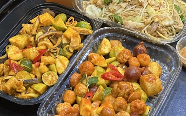 Nem Nướng Nha Trang - Bánh Mì Chảo Mr.Phin