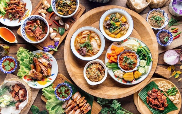 Phuket Garden - Đồ Nhậu, Cơm & Lẩu Thái