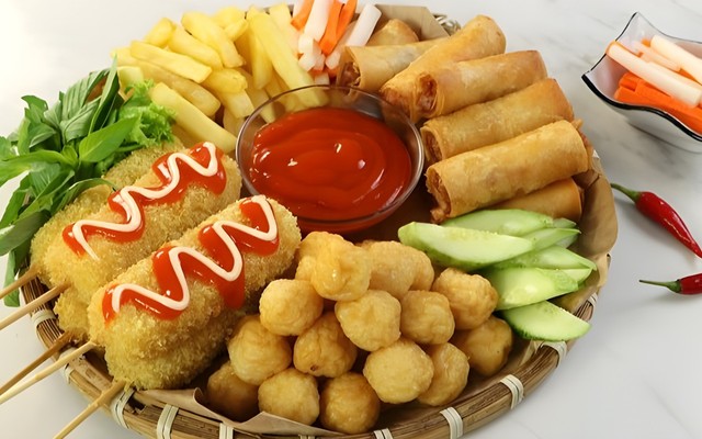 Ăn Vặt Ken-Chip - Cá Viên Chiên & Mì Hến