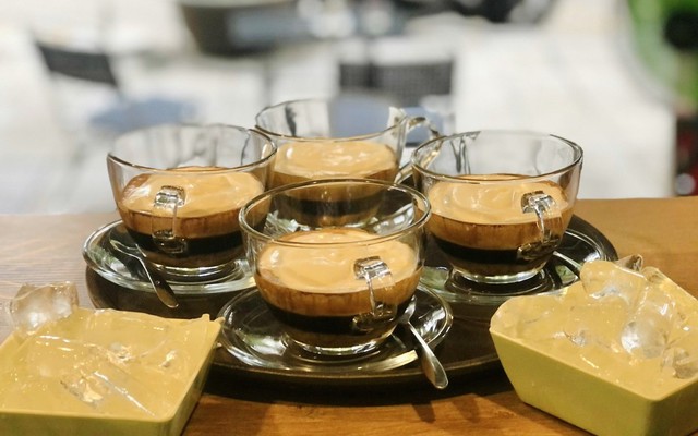 M&T - Coffee & Cơm Hến - Bún Nghệ - 6 Tôn Thất Dương Kỵ