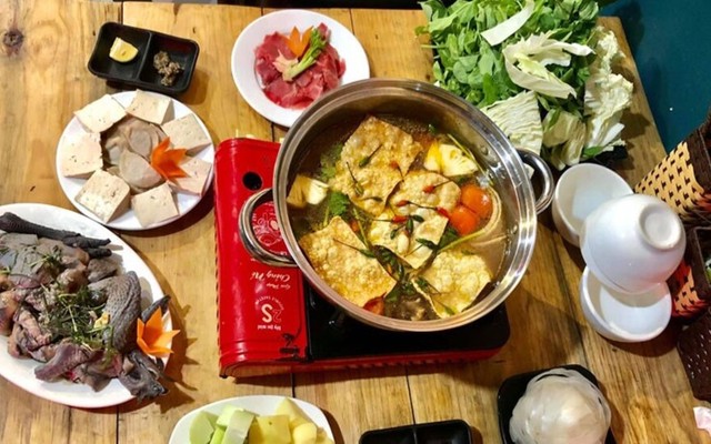 Bún Hải Sản Quảng Ninh - Bún Hải Sản, Gà Đen Hà Giang & Cơm Lẩu