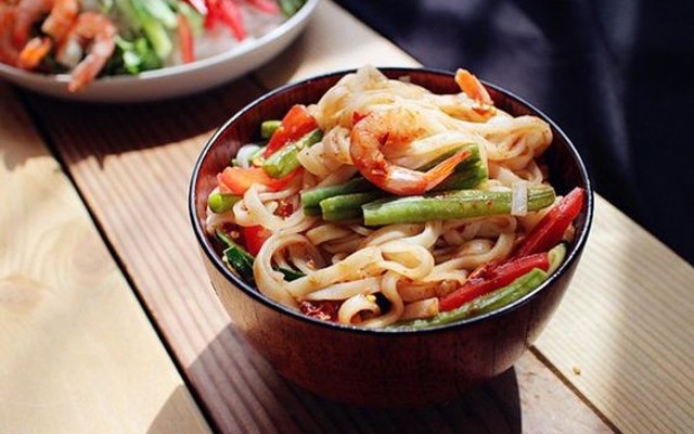 Phú Quý Bún Bò - Phở Bò & Phở Trộn - Kha Vạn Cân