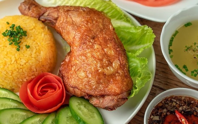 Cơm Chiên 18A - Bùi Trọng Nghĩa