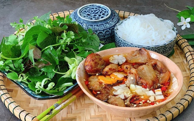Bún Chả Hà Nội Hato - Tiểu La
