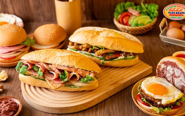 Bánh Mì Sài Gòn Tuấn Khang - 142 Ngọc Khánh