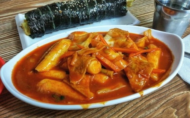 Jongno Kimbap - Cơm Cuộn, Cơm Trộn & Đồ Ăn Hàn Quốc - Đình Thôn