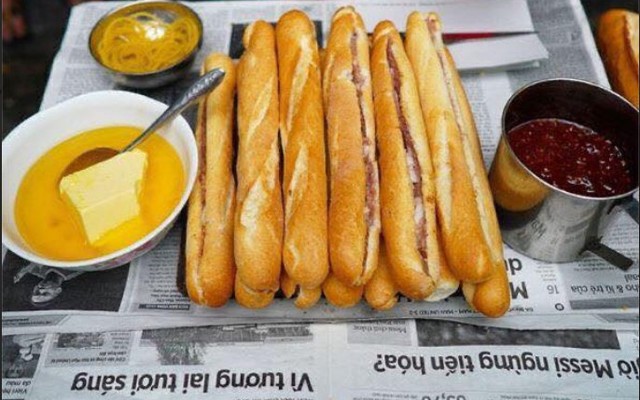 Bánh Mì Que - Nguyễn Thái Bình