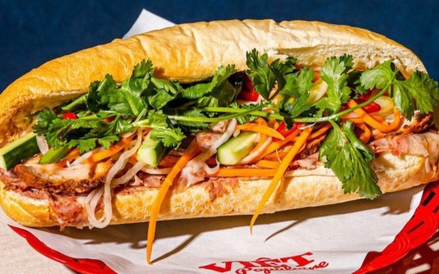 Bánh Mì 18 - Pate Nam Định - 167 Tây Sơn