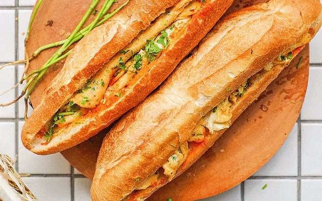 Cô Quỳnh - Bún Chả Nem Dưa Góp & Bánh Mì Kẹp - Đồng Me