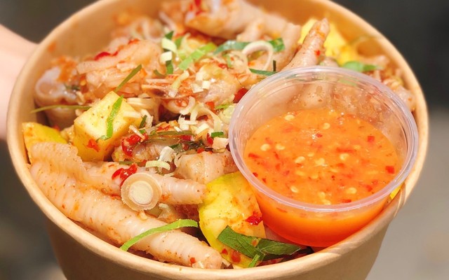 Tiệm Nhà Nhung - Chân Gà Sốt Thái - Hoàng Dư Khương