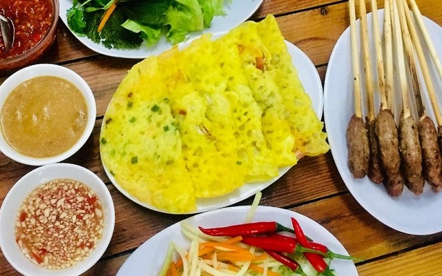 Quán 70 - Bánh Xèo & Nem Lụi - Nguyễn Huy Tưởng