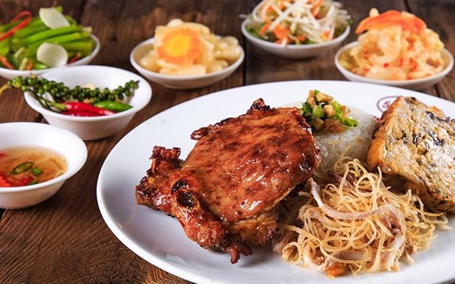 Cơm Tấm Trịnh Gia - Ngô Hữu Hạnh