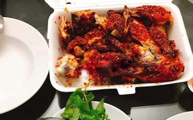 Gà Nướng Muối Ớt - Đặc Biệt Không Cay - 25 Nguyễn Chánh