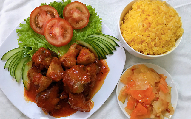 A. Hằng - Cơm Gà Hương Cau - Trưng Nữ Vương