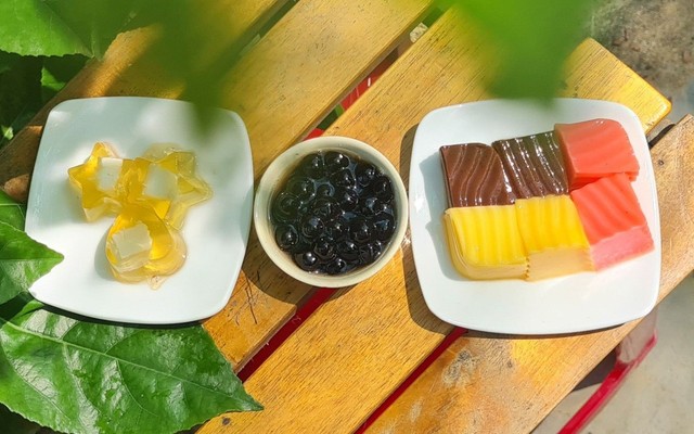 Tiệm Nhà Lee - Trà Sữa & Ăn Vặt - Lê Trọng Tấn