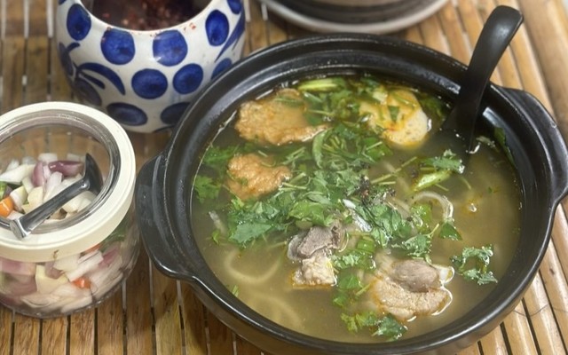 Bé Hiền - Bún Chả Cá, Mỳ Quảng & Nước Ép