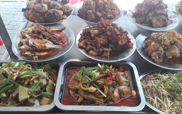 Cơm Bình Dân Đức Tính